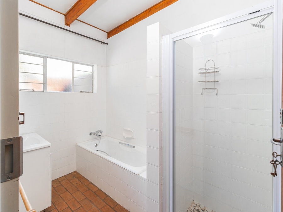 4 Bedroom Property for Sale in Ifafi North West